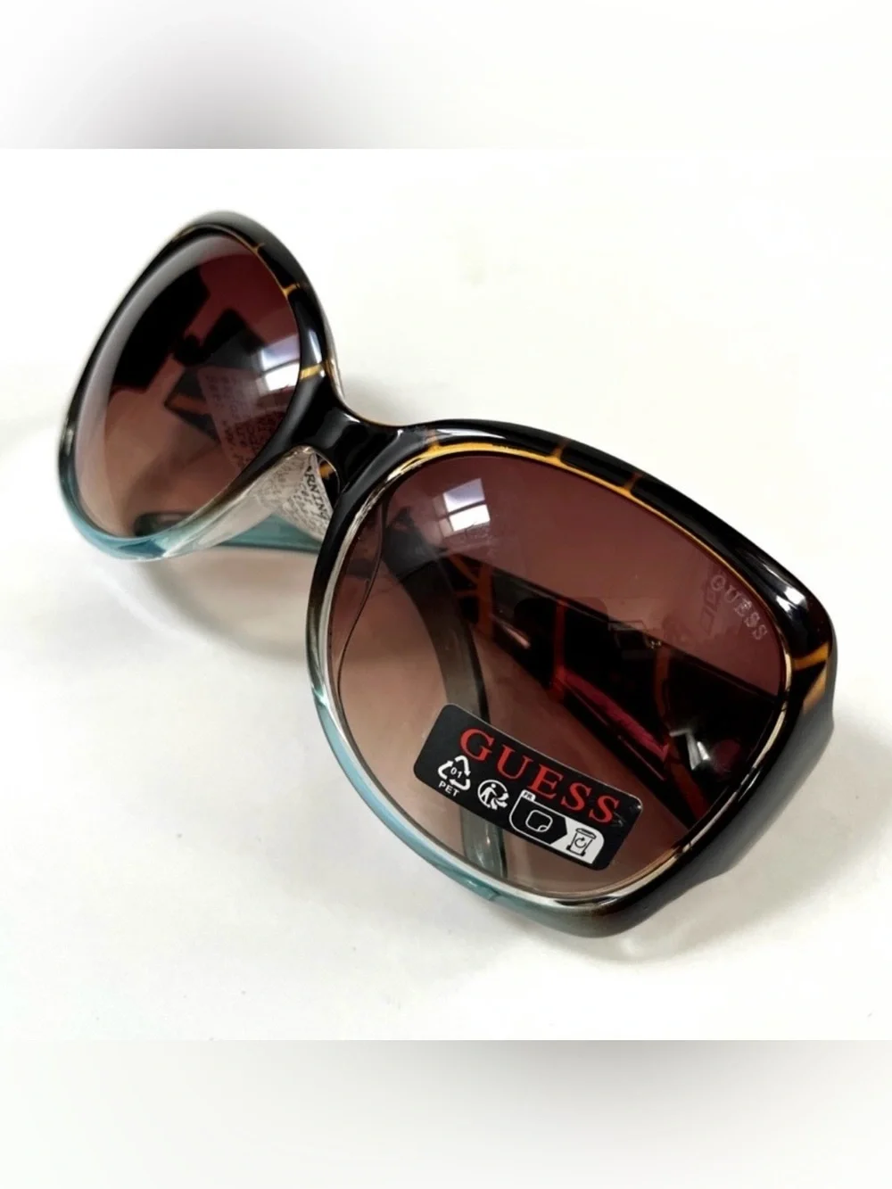 Guess Oversized Butterfly Sunglasses Brown Tortoise blue Gradient GUF200 TO-34A